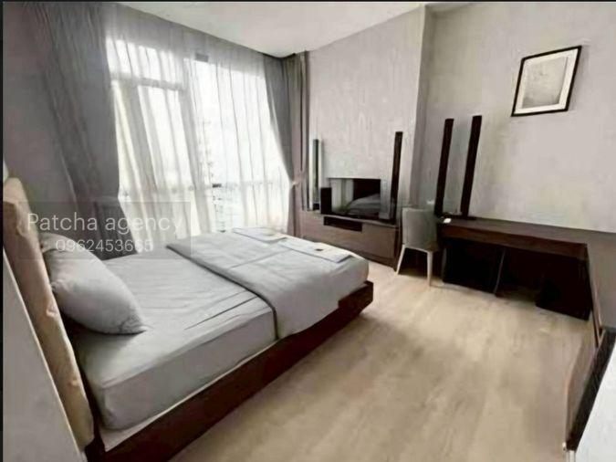 picture rent Capital Ekkamai. 4bed 200sqm. Private lift! Line id: @pfagent - 5/16