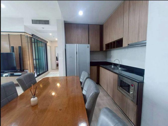 picture rent Capital Ekkamai. 4bed 200sqm. Private lift! Line id: @pfagent - 4/16