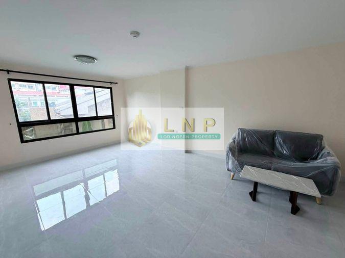 picture ðĒ Condo for Sale : Lumpini Place Narathiwas 24 Property Code | LNP-C14170 - 3/11