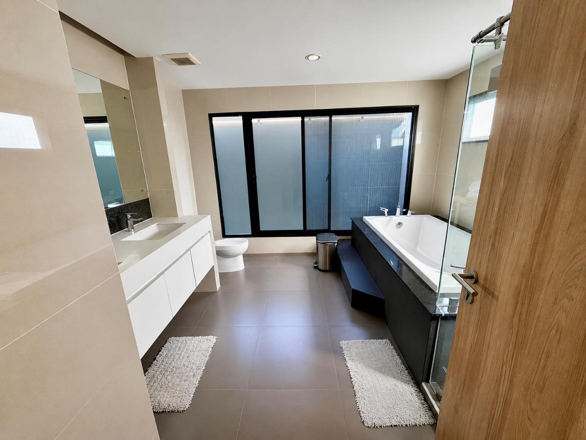 รูป ขายบ้านเดี่ยว 2 ชั้น ภัสสร วงแหวน–รามอินทรา บ้านเดี่ยวหลังมุม พื้นที่ 64.8 ตร.วา ฟังก์ชันครบ 4 ห้องนอน ใกล้ Fashion Island และรถไฟฟ้าสายสีชมพู - รูปที่ 8/9