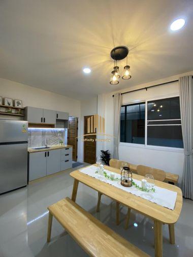 รูป 🏡✨ ให้เช่าบ้านเดี่ยว 2 ชั้น ตกแต่งใหม่ พร้อมเข้าอยู่ | รัชดาภิเษก | เดินทางสะดวก เชื่อมต่อหลายเส้นทาง 🌿 - รูปที่ 3/11