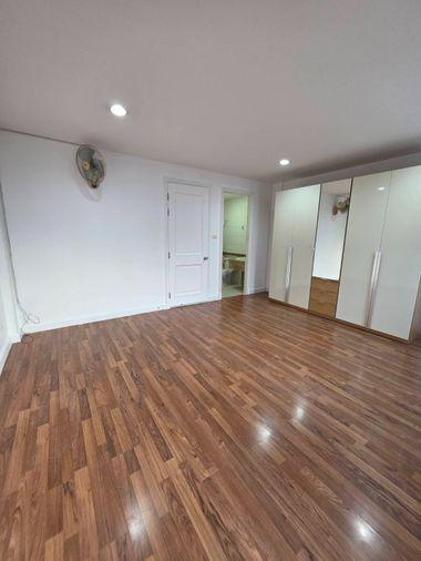 picture Available for immediate rent🔥🔥 Plus City Park Village, Ekkamai-Ramintra, Soi Nuanchan. - 34/42