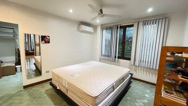 picture Call : 063-296-5696 Phon Phailin Village, Townhouse corner unit 3 stories 36 sq.wa 3 Beds 3 Baths - 9/14