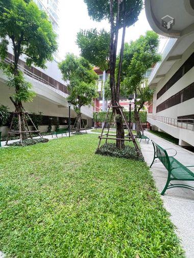 picture Centric Scene Ratchavipha | MRT Wong Sawang Station #2026071715124 - 10/11