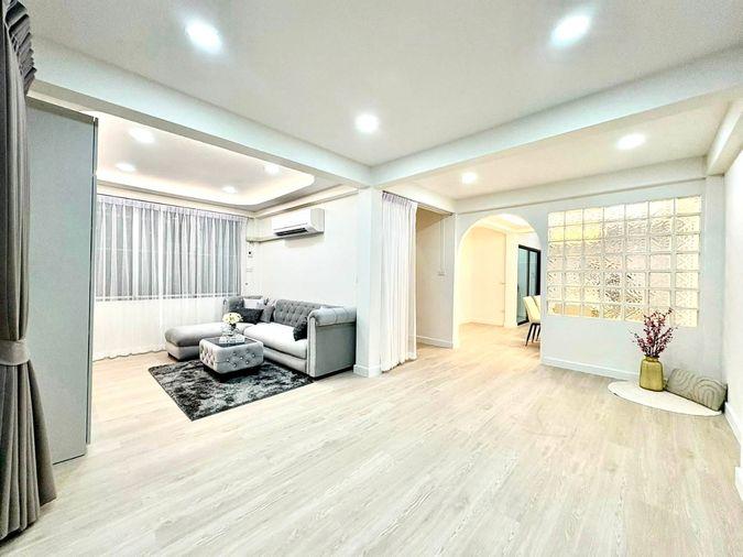 picture HK0677, Detached House for Rent 4Br, Ratchada-Sutthisan. - 3/10