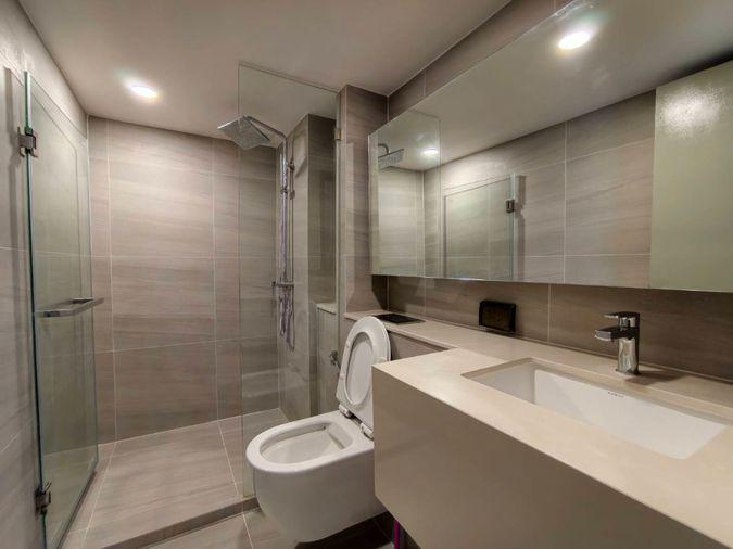รูป ขายคอนโด Duplex 2 ห้องนอน เพดานสูง 4.2 เมตร | KnightsBridge Space สุขุมวิท–พระราม 4 ใกล้ BTS พระโขนง  MK-02 line @livingbkk  - รูปที่ 13/17