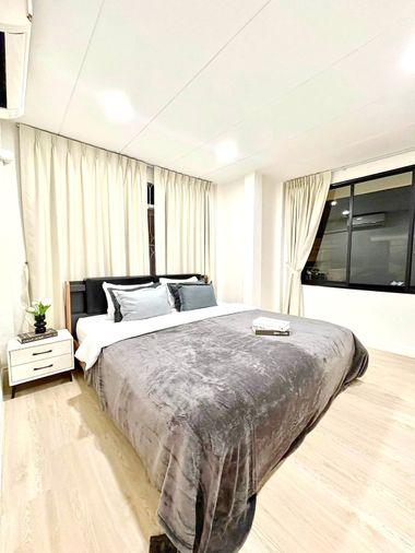 picture HK0677, Detached House for Rent 4Br, Ratchada-Sutthisan. - 9/10