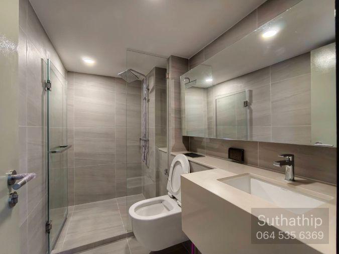 รูป ขายคอนโด Duplex 2 ห้องนอน เพดานสูง 4.2 เมตร | KnightsBridge Space สุขุมวิท–พระราม 4 ใกล้ BTS พระโขนง MK-02 line @livingbkk - รูปที่ 16/17