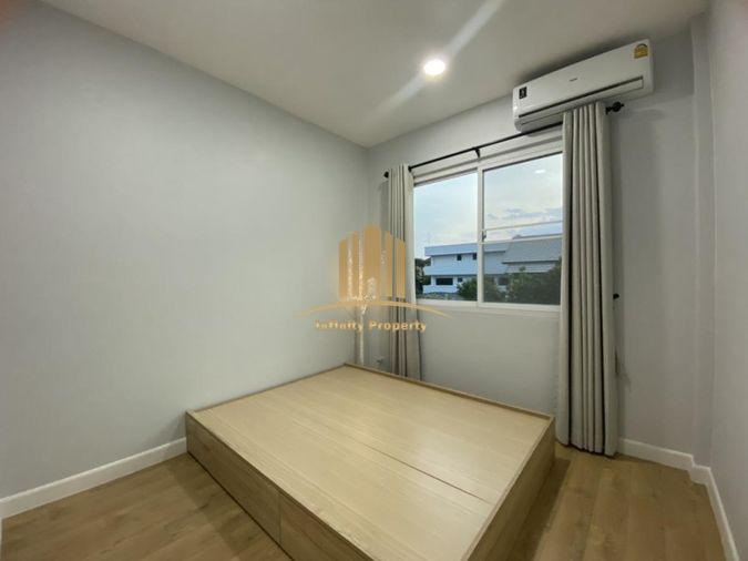 รูป 🏡✨ ให้เช่าบ้านเดี่ยว 2 ชั้น ตกแต่งใหม่ พร้อมเข้าอยู่ | รัชดาภิเษก | เดินทางสะดวก เชื่อมต่อหลายเส้นทาง 🌿 - รูปที่ 5/11