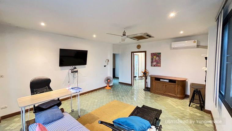 picture Call : 063-296-5696 Phon Phailin Village, Townhouse corner unit 3 stories 36 sq.wa 3 Beds 3 Baths - 7/14