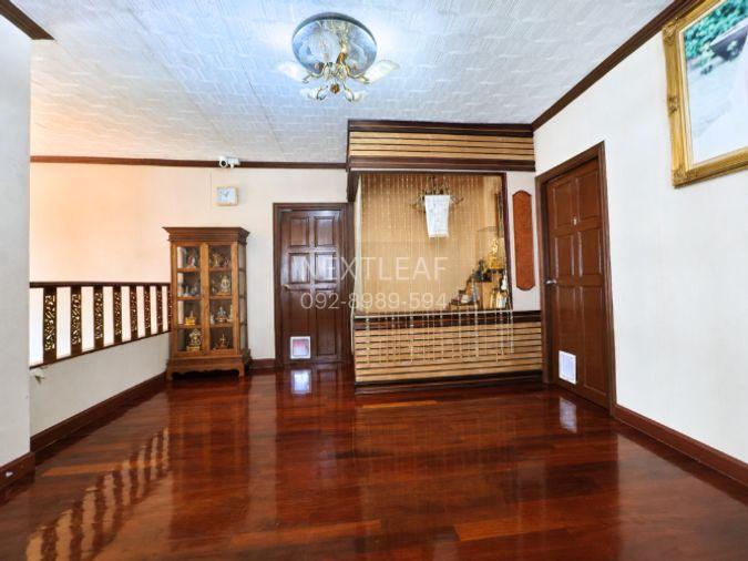 รูป ขาย บ้านเดี่ยว ร่มรื่น บรรยากาศเหมือนรีสอร์ท ติดถนนหลักของหมุ่บ้าน Natural Ville ร่มเกล้า 3 ห้องนอน 4 ห้องน้ำ 175 ตร.ว. - รูปที่ 18/34