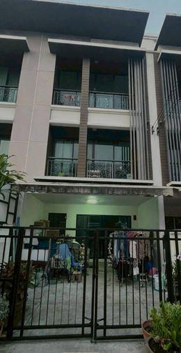 รูป 🔥ราคาต่ำกว่าประเมิน🔥 ทาวน์โฮม 3 ชั้น  BAAN KLANG MUANG NAWAMIN 42 (บ้านกลางเมือง นวมินทร์ 42) ทำเลดี เชื่อมต่อถนนสายหลักได้หลายเส้นทาง  - รูปที่ 1/1