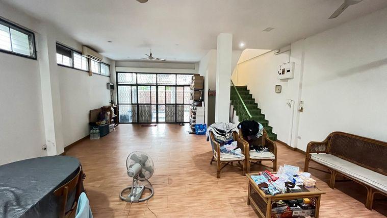picture Call : 063-296-5696 Phon Phailin Village, Townhouse corner unit 3 stories 36 sq.wa 3 Beds 3 Baths - 4/14