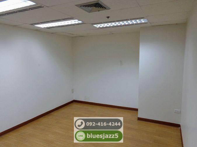 รูป เค.เอส.แอล.ทาวเวอร์ 106ตรม พื้นที่สำนักงานให้เช่าใกล้ BTS พญาไท แอร์พอร์ตลิงค์ พญาไท อนุสาวรีย์ชัยฯ เซ็นทรัลเวิลด์ สยามพารากอน MBK - รูปที่ 8/20