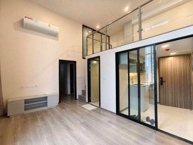 รูป ขายคอนโด Duplex 2 ห้องนอน เพดานสูง 4.2 เมตร | KnightsBridge Space สุขุมวิท–พระราม 4 ใกล้ BTS พระโขนง  MK-02 line @livingbkk  - รูปที่ 2/17