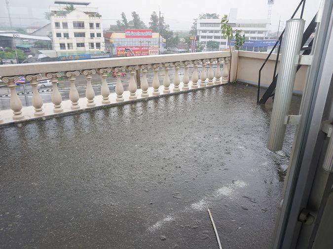 รูป ขายอาคารพาณิชย์ ถนนสุขุมวิท แยกคีรี ชลบุรี - รูปที่ 17/18