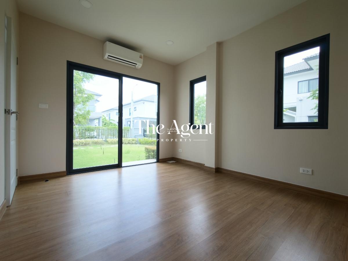 รูป ขายบ้านเดี่ยว เซนโทร ทวีวัฒนา เนื้อที่ 102.8 ตร.ว. พื้นที่ใช้สอย 320 ตร.ม. 4 นอน 5 น้ำ จอดรถ 4 คัน หลังใหญ่ ใกล้บรมราชชนนี เพชรเกษม กาญจนาภิเษก - รูปที่ 13/88