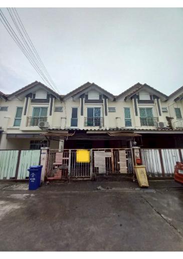 picture For Sale – 2-Storey Townhome at The Town Phaholyothin–Permsin | Near BTS Saphan Mai - 1/4