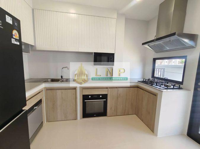 picture ð House for Rent | AERIE Srinakarin - Krungthepkreetha Property Code | LNP-H1101 - 10/11