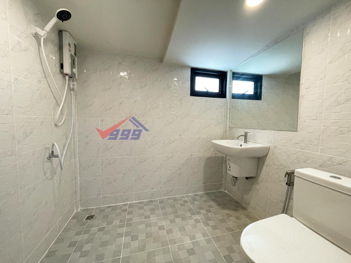 picture House for Rent - Chuan Chuen Bang Khen | 6 Bedrooms 255 sq.m. REF. 075HRK - 20/26