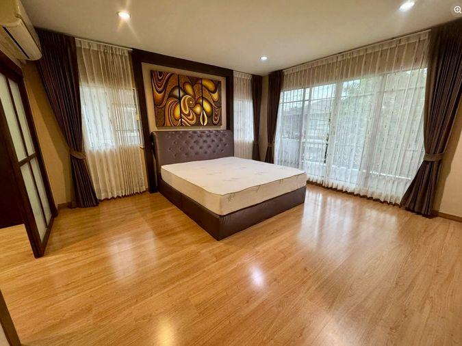 รูป ให้เช่าบ้านเดี่ยว 2 ชั้น Passorn Prestige Pattanakarn เฟอร์นิเจอร์ Built-in ทั้งหลัง พร้อมโซลาร์เซลล์และลิฟต์บันได ใกล้เอกมัย ทองหล่อ พระราม 9 - รูปที่ 18/48
