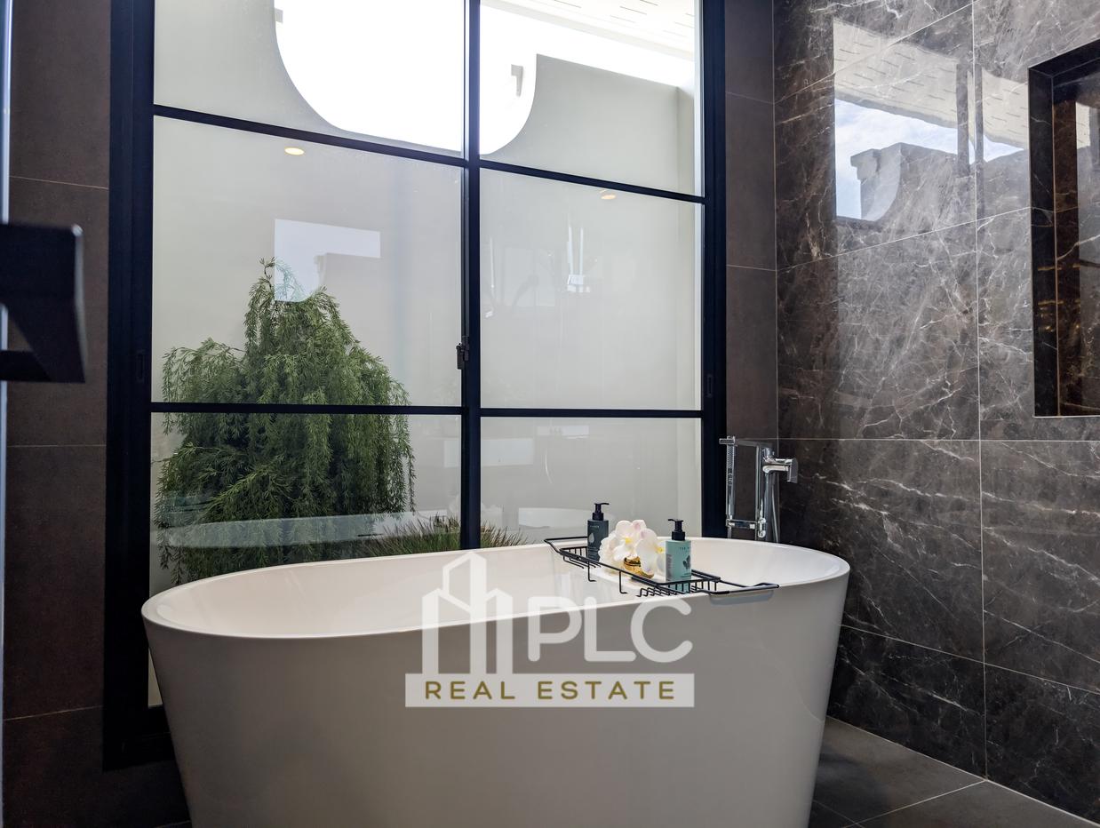รูป Luxury Modern Classic House East Pattaya for Sale - รูปที่ 18/28