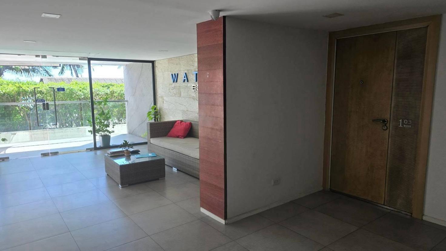 รูป Beachfront Condo for Sale Waters Edge Condominium Na Jomtien - รูปที่ 7/8
