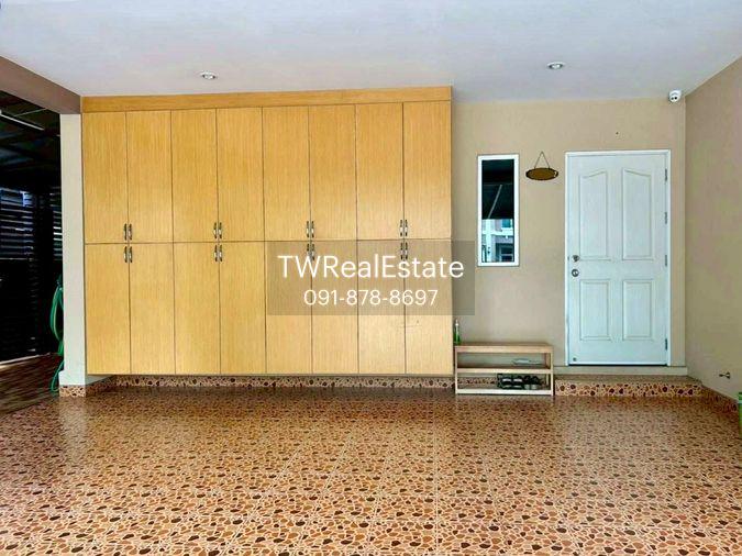 รูป ให้เช่าบ้านเดี่ยว 2 ชั้น Passorn Prestige Pattanakarn เฟอร์นิเจอร์ Built-in ทั้งหลัง พร้อมโซลาร์เซลล์และลิฟต์บันได ใกล้เอกมัย ทองหล่อ พระราม 9 - รูปที่ 9/48