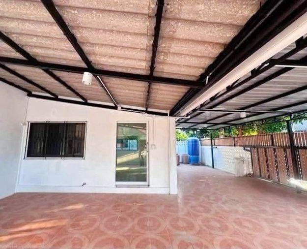 รูป ขายบ้านเดี่ยวมือสอง หมู่บ้านเหนือลิขิต 1 เก้ากิโล ศรีราชา ชลบุรี  - รูปที่ 4/12