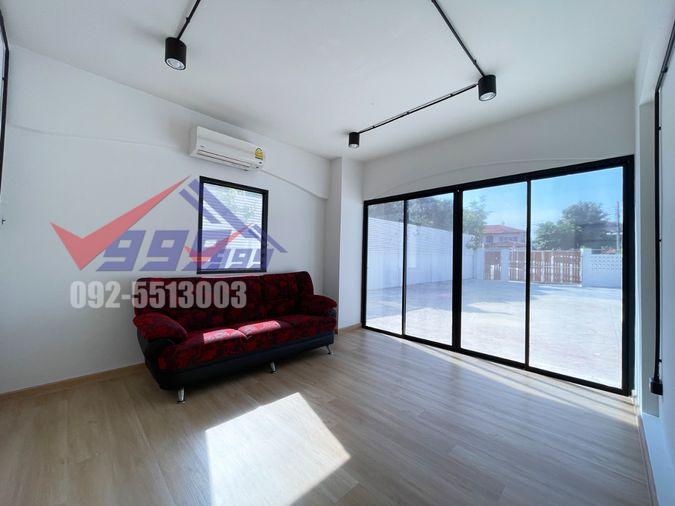 รูป ให้เช่าบ้านเดี่ยว หมู่บ้านชวนชื่นบางเขน | 6 ห้องนอน 255 ตร.ม. REF. 075HRK - รูปที่ 4/26