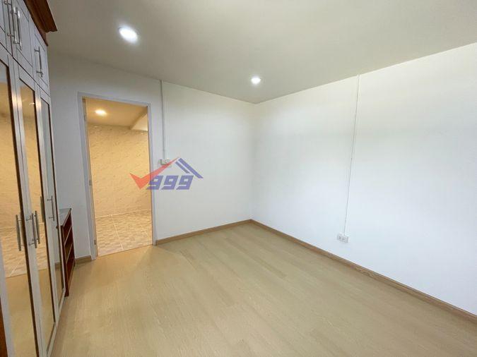 รูป ให้เช่าบ้านเดี่ยว หมู่บ้านชวนชื่นบางเขน | 6 ห้องนอน 255 ตร.ม. REF. 075HRK - รูปที่ 14/26