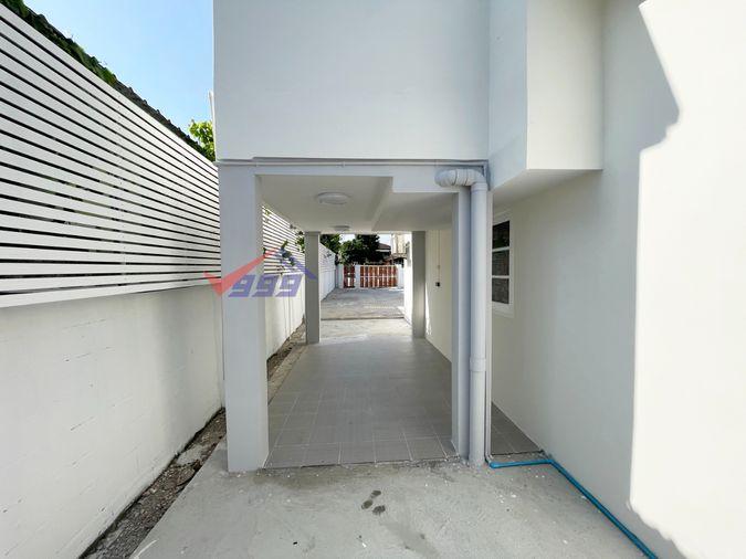 รูป ให้เช่าบ้านเดี่ยว หมู่บ้านชวนชื่นบางเขน | 6 ห้องนอน 255 ตร.ม. REF. 075HRK - รูปที่ 25/26