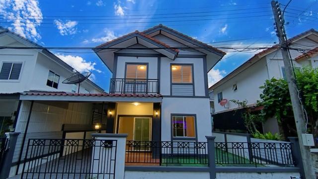 รูป ด่วน! ขายบ้านแฝดสไตร์บ้านเดี่ยวราคาทาวเฮ้าส์ หมู่บ้านบ้านฟ้าปิยรมย์ พรีเมียร์ ปาร์ค 3ห้องนอน 2ห้องน้ำ 38.1 ตร.ว. สภาพสวย โซนลำลูกกา คลอง 6  - รูปที่ 1/8