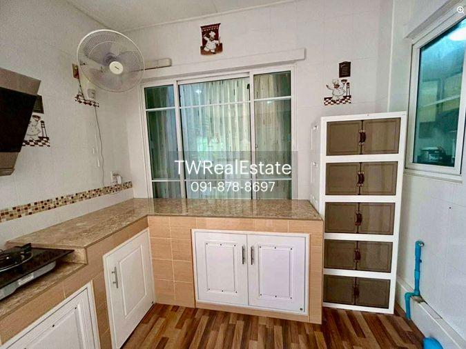รูป ให้เช่าบ้านเดี่ยว 2 ชั้น Passorn Prestige Pattanakarn เฟอร์นิเจอร์ Built-in ทั้งหลัง พร้อมโซลาร์เซลล์และลิฟต์บันได ใกล้เอกมัย ทองหล่อ พระราม 9 - รูปที่ 42/48