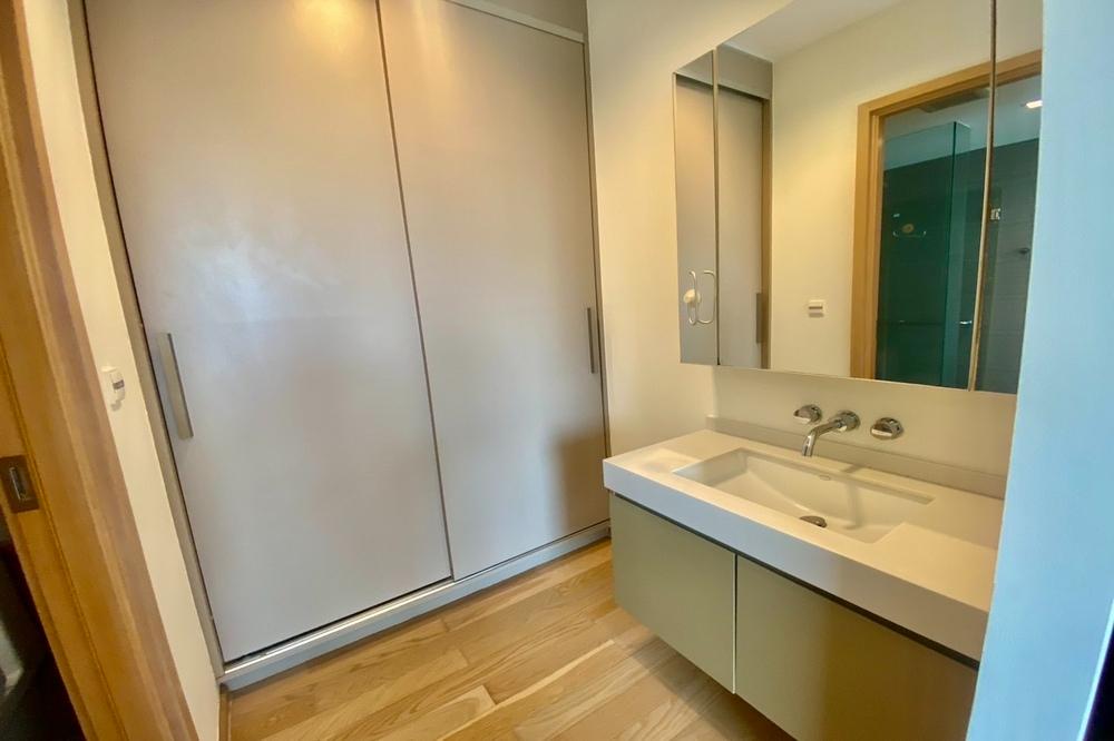 รูป 🔥 สำหรับขาย !!🔥 Code C20230204169..........Siri At Sukhumvit, 2 ห้องนอน, 2 ห้องน้ำ, ห้องทิศใต้, วิวสระ, แต่งครบ, ราคาพิเศษ!!📣📣 - รูปที่ 11/11
