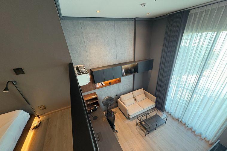 รูป ขายด่วน !!  The Reserve Phahol - Pradipat, 1 นอน Loft, 1 น้ำ, ห้องอยู่ทางทิศเหนือ, ตกแต่งสไตล์โมเดิร์น, ทำเลดี ! Code C20241200036 แต่งครบ, ราคาพิเศษ! - รูปที่ 5/8