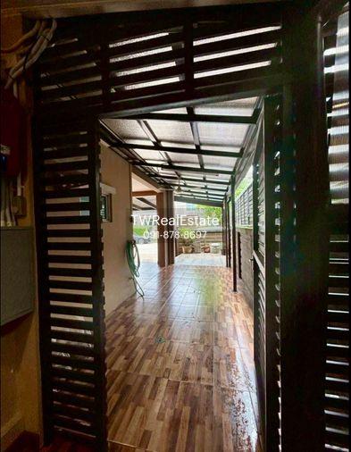รูป ให้เช่าบ้านเดี่ยว 2 ชั้น Passorn Prestige Pattanakarn เฟอร์นิเจอร์ Built-in ทั้งหลัง พร้อมโซลาร์เซลล์และลิฟต์บันได ใกล้เอกมัย ทองหล่อ พระราม 9 - รูปที่ 38/48