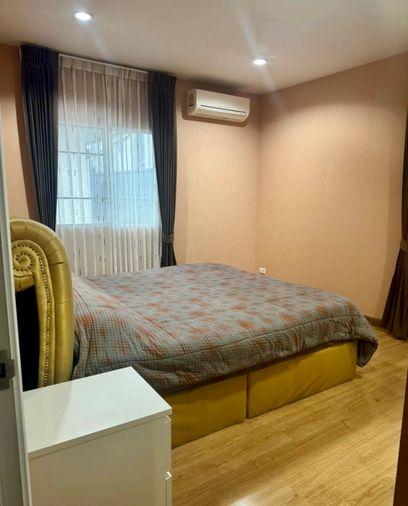รูป ให้เช่าบ้านเดี่ยว 2 ชั้น Passorn Prestige Pattanakarn เฟอร์นิเจอร์ Built-in ทั้งหลัง พร้อมโซลาร์เซลล์และลิฟต์บันได ใกล้เอกมัย ทองหล่อ พระราม 9 - รูปที่ 24/48