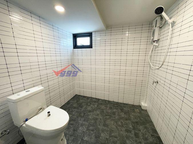 รูป ให้เช่าบ้านเดี่ยว หมู่บ้านชวนชื่นบางเขน | 6 ห้องนอน 255 ตร.ม. REF. 075HRK - รูปที่ 21/26