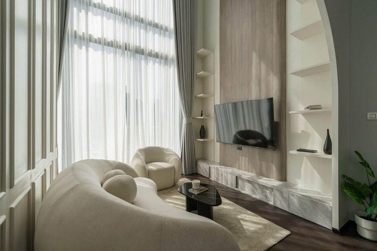 รูป ห้องว่าง* ✅ ✅ ให้เช่า - LAVIQ Sukhumvit 57 , Super Luxury Duplex 2 ห้องนอน พร้อมเข้าอยู่ ติดต่อไลน์ @bktasset โทร 095-325-8928 - รูปที่ 1/6