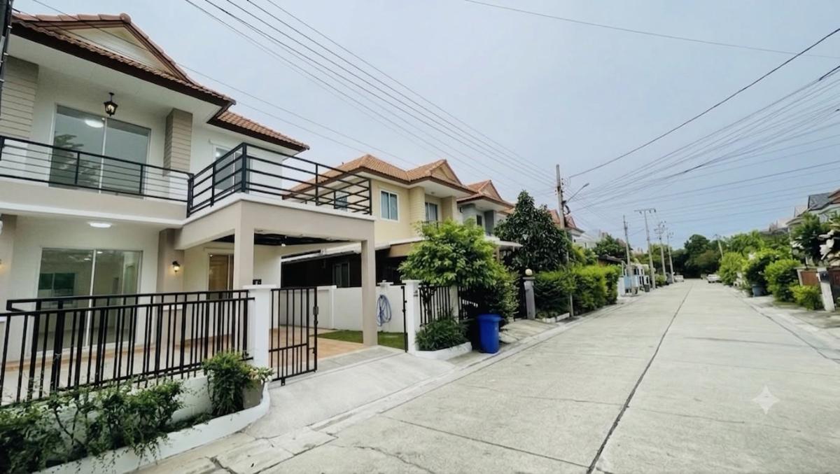รูป บ้านหน้าสวน วิวโล่ง อยู่แล้วสบายใจ รีโนเวทใหม่ทั้งหลัง พร้อมเข้าอยู่ - รูปที่ 20/28