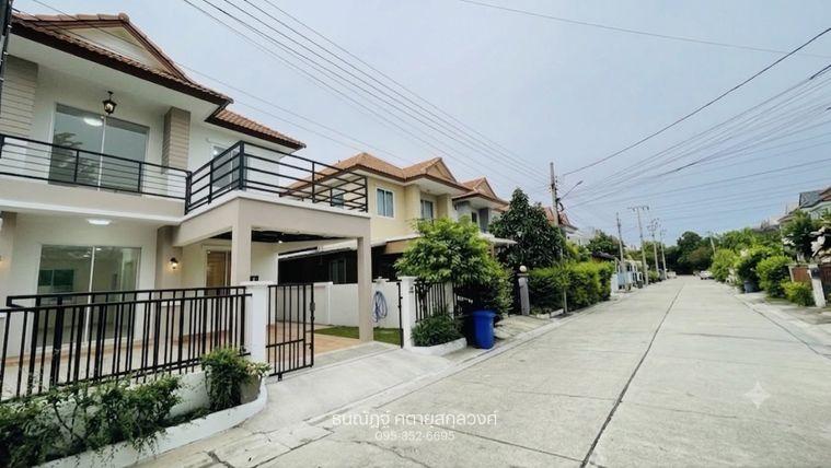 รูป บ้านหน้าสวน วิวโล่ง อยู่แล้วสบายใจ รีโนเวทใหม่ทั้งหลัง พร้อมเข้าอยู่ - รูปที่ 20/28