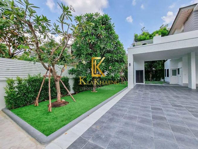 picture For Rent Detached House Perfect Masterpiece Sukhumvit77 GH607 - 2/36