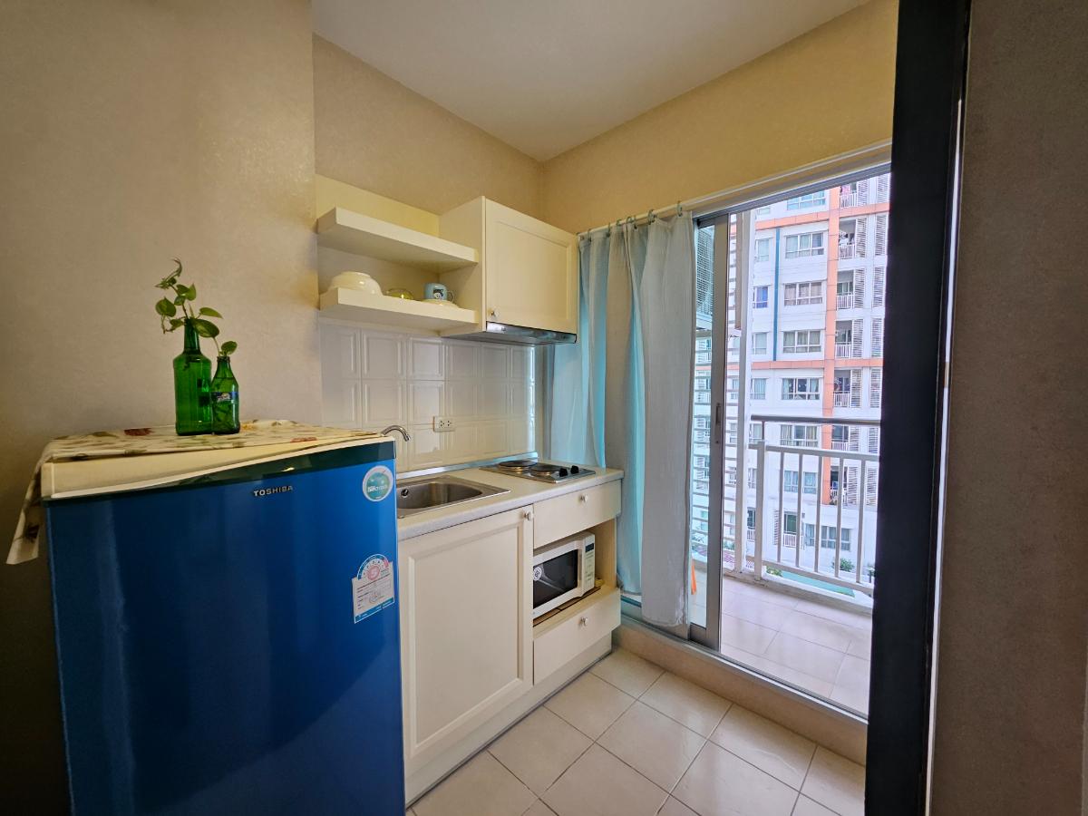 picture Unbeatable Riverfront Value! Includes Shuttle Boat & Van Services Near Suksawat Tollway 🚢 - 5/16