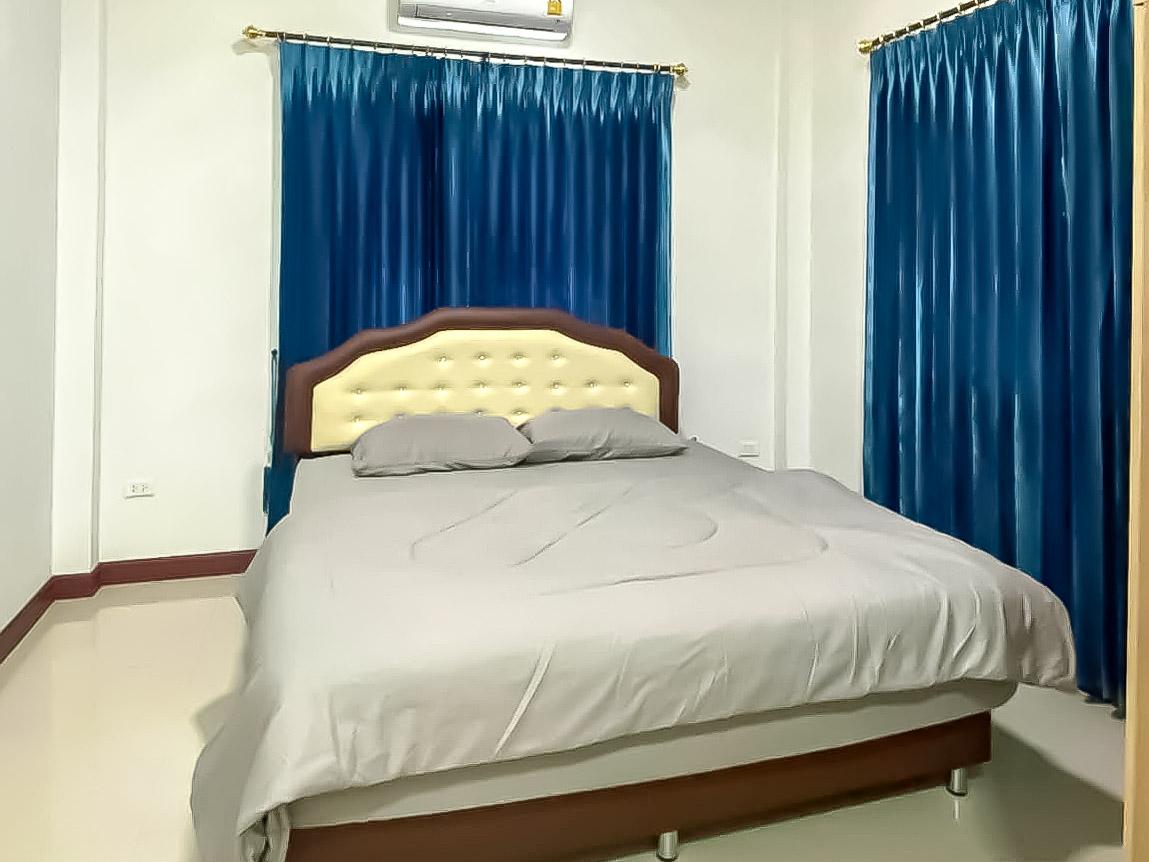 picture Single Storey House for Rent Pong East Pattaya 3 Bed - 8/12