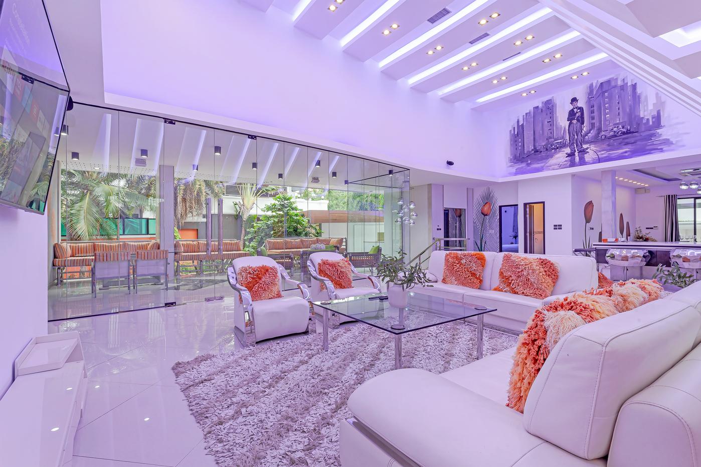 picture Spacious Pool Villa for Rent Pratumnak Pattaya - 6/30