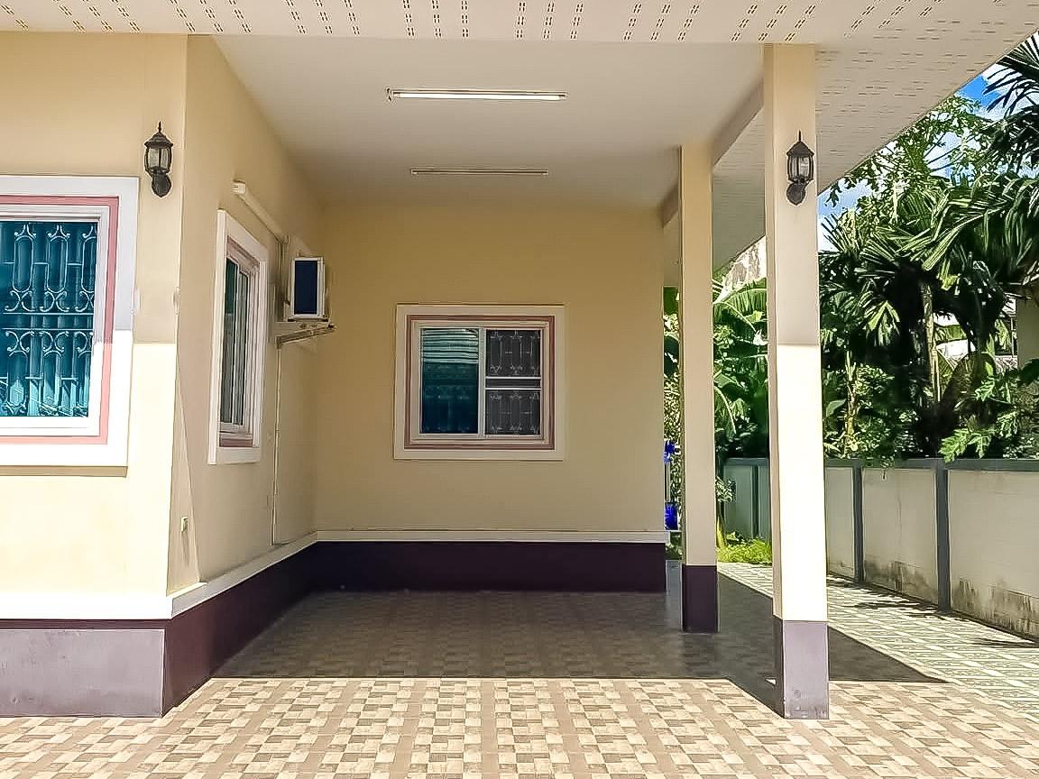 picture Single Storey House for Rent Pong East Pattaya 3 Bed - 11/12