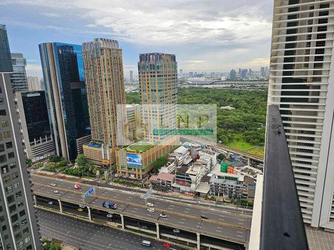 picture 🏢 Condo for Rent: The Saint Residences Property Code | LNP-C14223 - 21/22