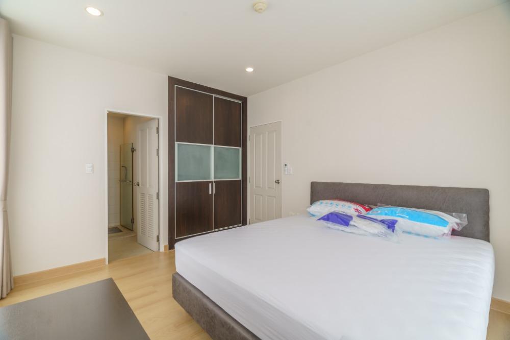 picture Condo For Rent  2 Bedrooms at The Complete Narathiwas  near Central Rama 3  - 7/12