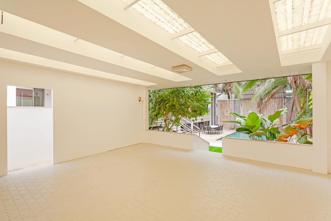 picture Spacious Pool Villa for Rent Pratumnak Pattaya - 27/30
